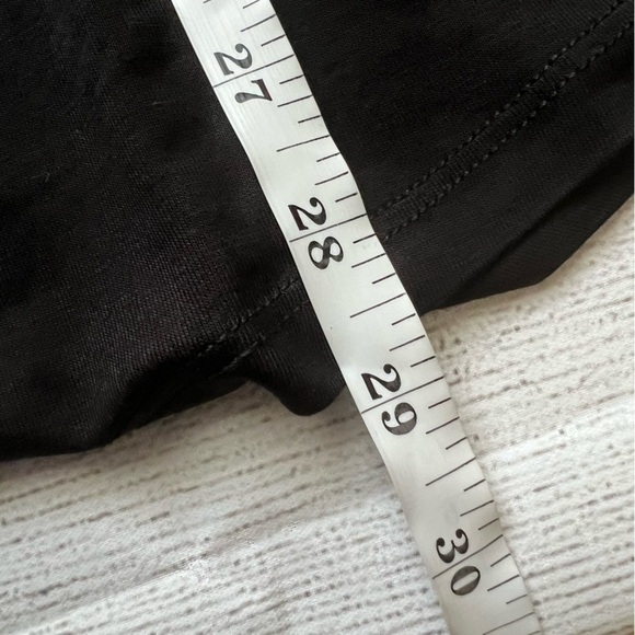 Torrid Soft Short Sleeve Shirt NWT Size 3 - Black - Picture 5 of 7